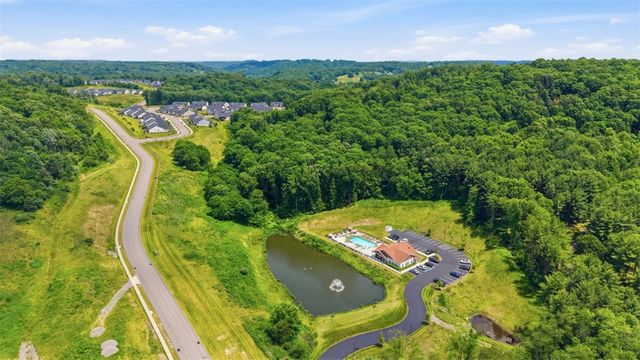 789 Oliver St, Lancaster Twp, PA 16037