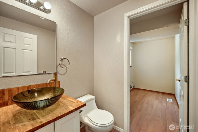 27610 26th Avenue S, Federal Way, WA 98003