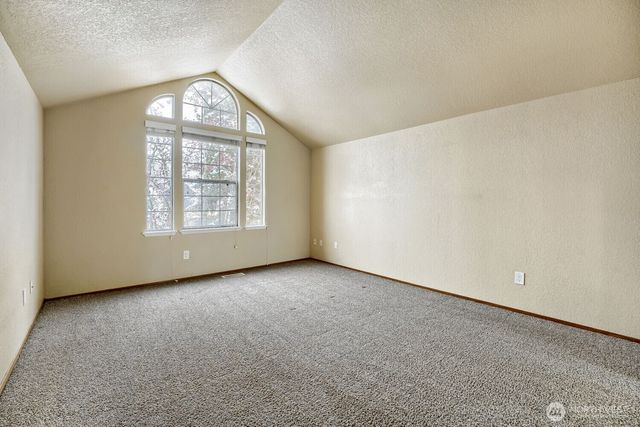 27610 26th Avenue S, Federal Way, WA 98003