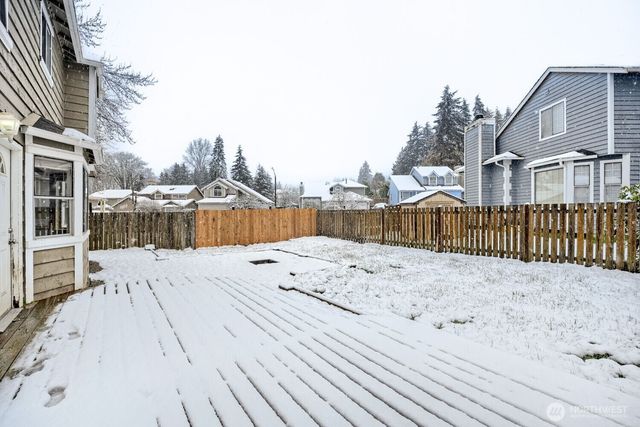 27610 26th Avenue S, Federal Way, WA 98003