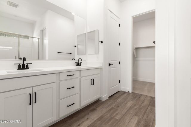 716 W Kingbird Drive, Queen Creek, AZ 85140