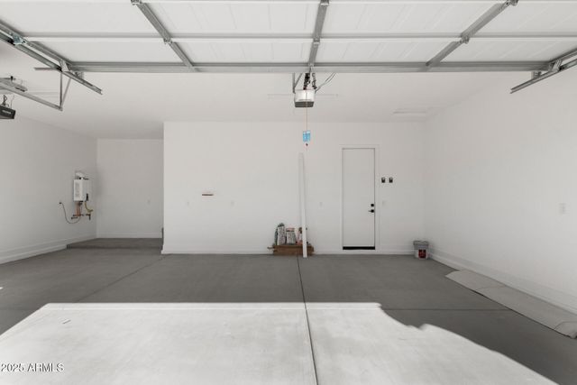 716 W Kingbird Drive, Queen Creek, AZ 85140