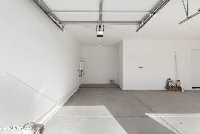 716 W Kingbird Drive, Queen Creek, AZ 85140