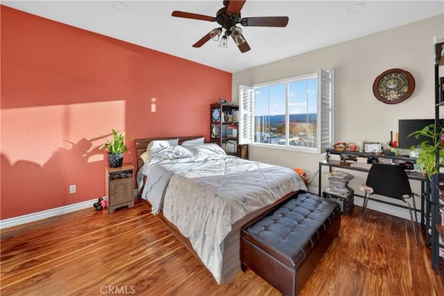 24332 Lorenzo, Valencia, CA 91355