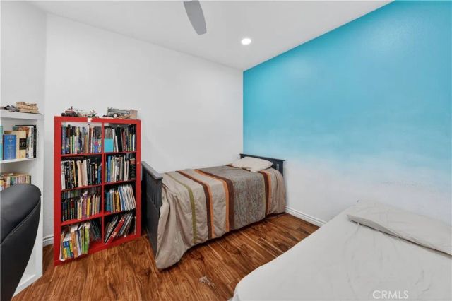 24332 Lorenzo, Valencia, CA 91355