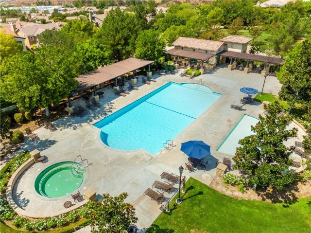 24332 Lorenzo, Valencia, CA 91355