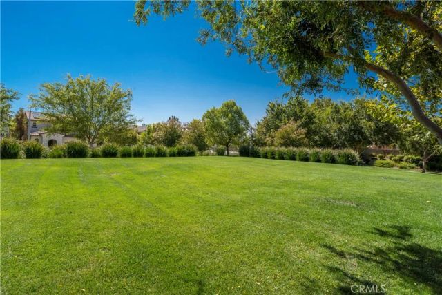 24332 Lorenzo, Valencia, CA 91355