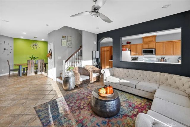 24332 Lorenzo, Valencia, CA 91355