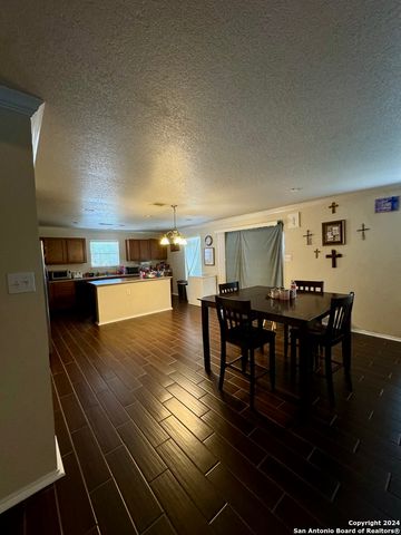 534 Gable PT, San Antonio, TX 78251