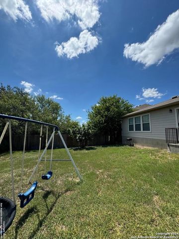 534 Gable PT, San Antonio, TX 78251