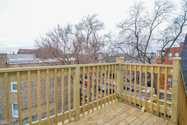 1922 N Rockwell Street 2, Chicago, IL 60647