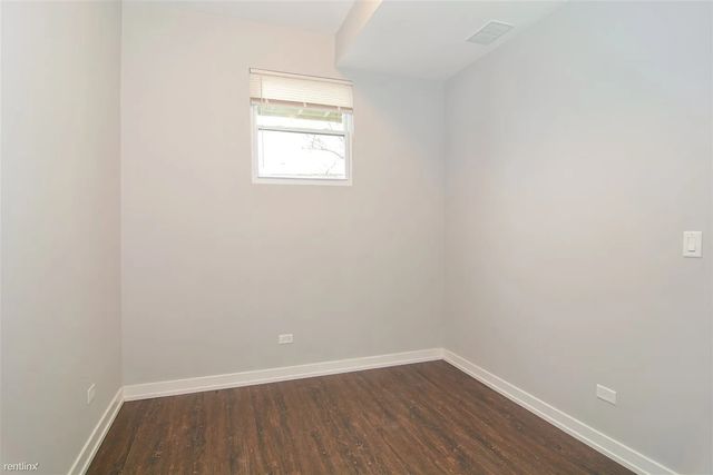 1922 N Rockwell Street 2, Chicago, IL 60647