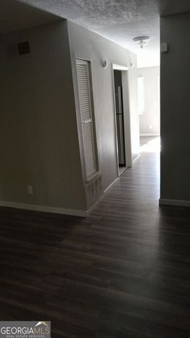 590 Northridge Crossing Drive, Sandy Springs, GA 30350