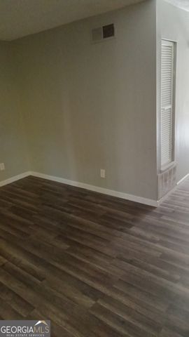 590 Northridge Crossing Drive, Sandy Springs, GA 30350