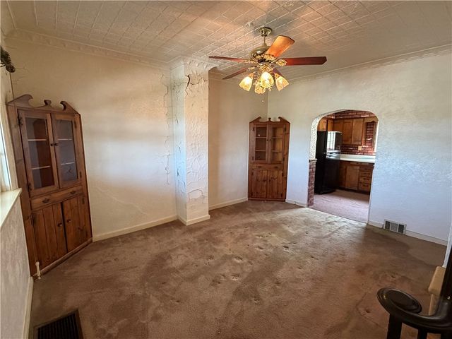 214 Madison Ave, Sewickley Twp, PA 15637