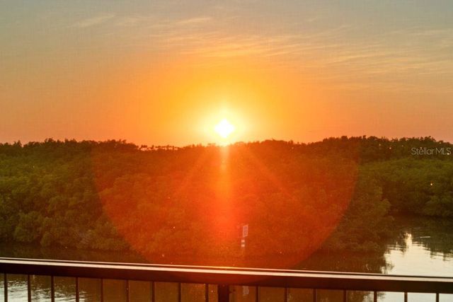 7313 PELICAN ISLAND DRIVE, Tampa, FL 33634