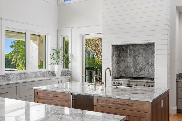 7313 PELICAN ISLAND DRIVE, Tampa, FL 33634