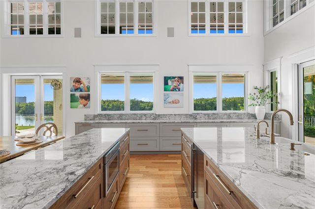 7313 PELICAN ISLAND DRIVE, Tampa, FL 33634