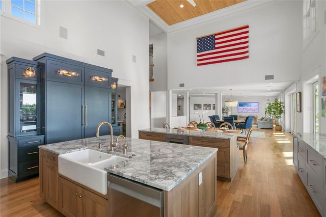 7313 PELICAN ISLAND DRIVE, Tampa, FL 33634