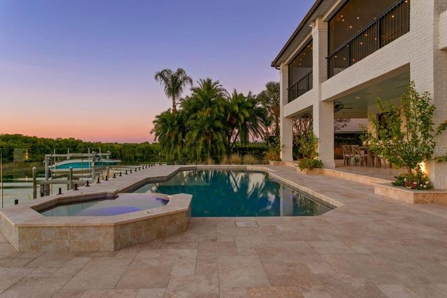 7313 PELICAN ISLAND DRIVE, Tampa, FL 33634