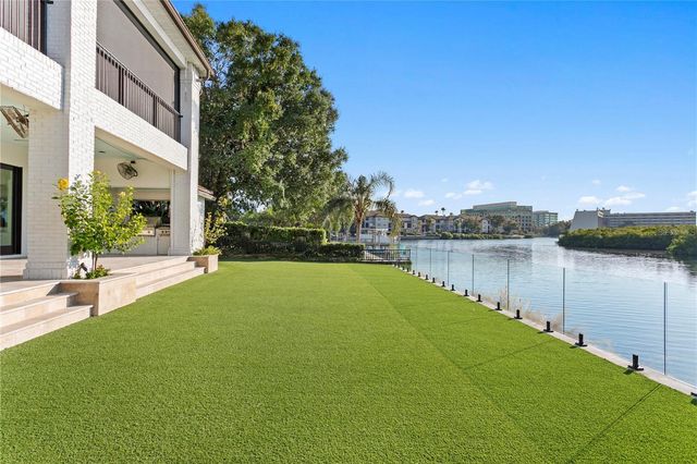 7313 PELICAN ISLAND DRIVE, Tampa, FL 33634