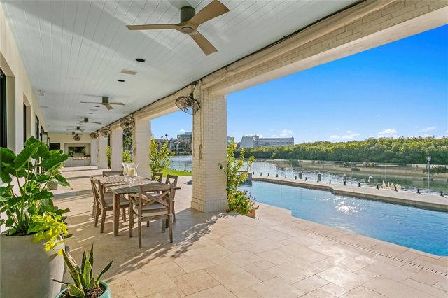 7313 PELICAN ISLAND DRIVE, Tampa, FL 33634