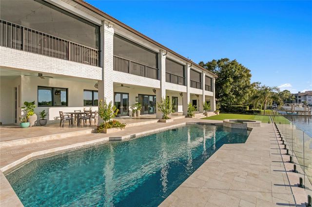 7313 PELICAN ISLAND DRIVE, Tampa, FL 33634