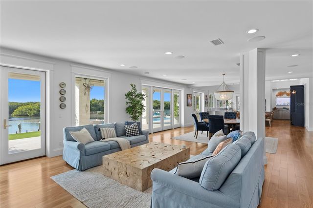 7313 PELICAN ISLAND DRIVE, Tampa, FL 33634