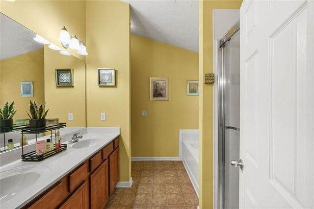 2300 Village Green Drive, Fairburn, GA 30213