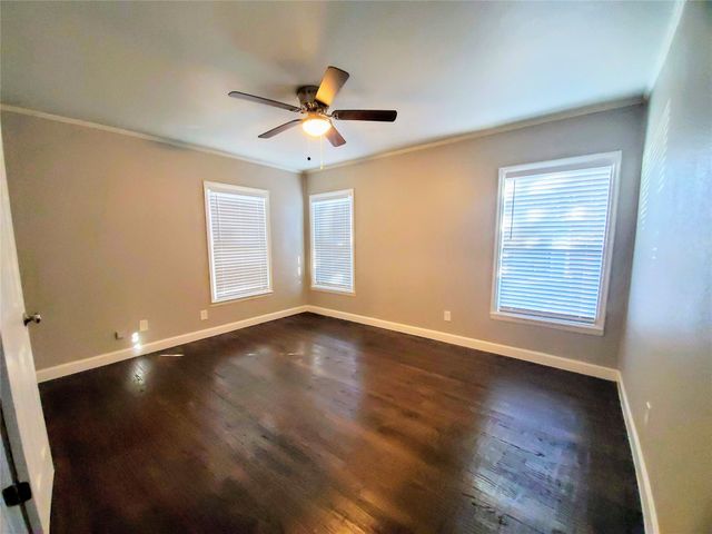 3809 Birchman Avenue, Fort Worth, TX 76107