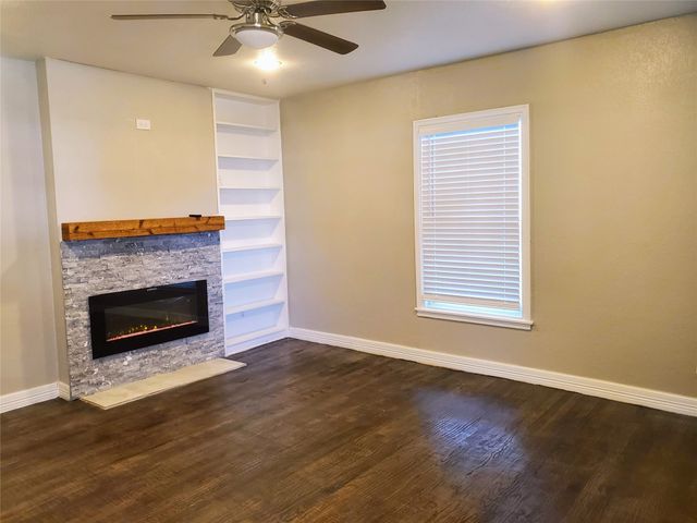 3809 Birchman Avenue, Fort Worth, TX 76107