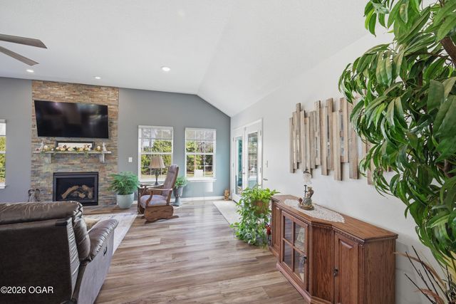 4431 W 26th Place, Joplin, MO 64804