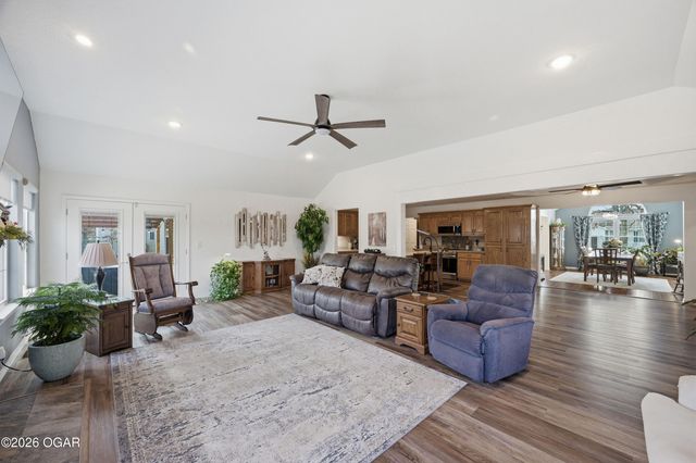 4431 W 26th Place, Joplin, MO 64804