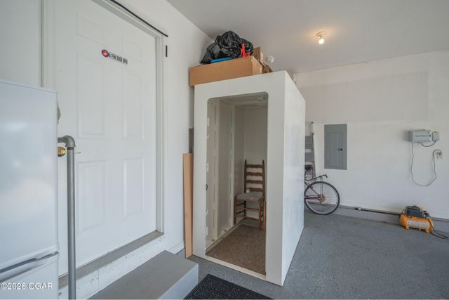 4431 W 26th Place, Joplin, MO 64804