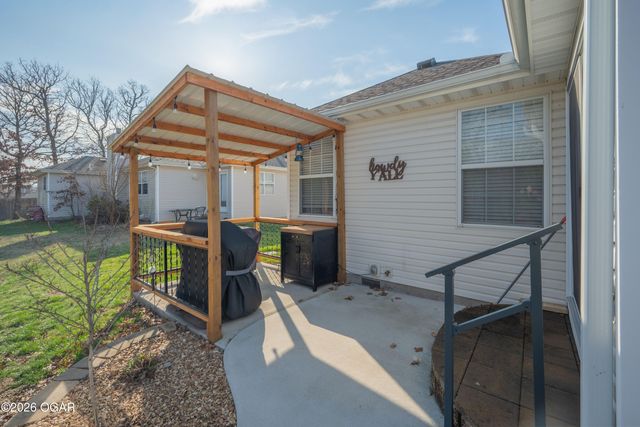 4431 W 26th Place, Joplin, MO 64804