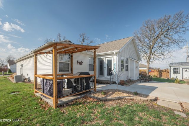 4431 W 26th Place, Joplin, MO 64804
