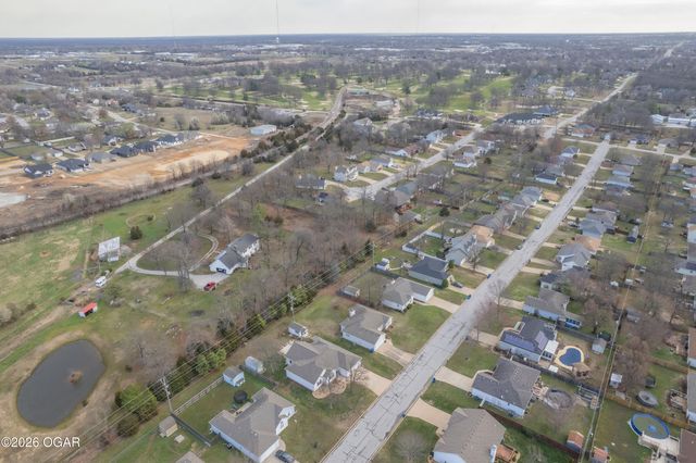 4431 W 26th Place, Joplin, MO 64804