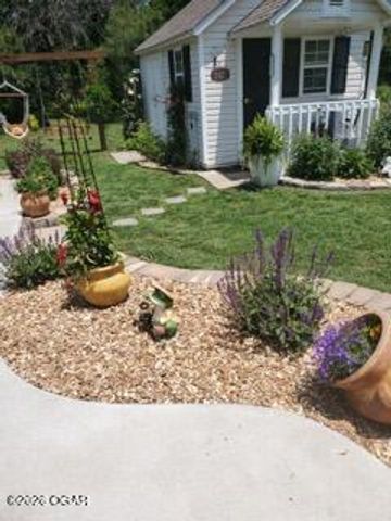 4431 W 26th Place, Joplin, MO 64804