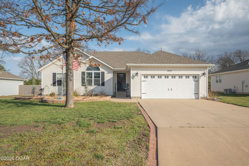 4431 W 26th Place, Joplin, MO 64804