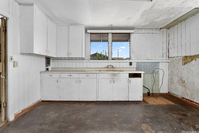 91-1706 Kikoo Street, Ewa Beach, HI 96706