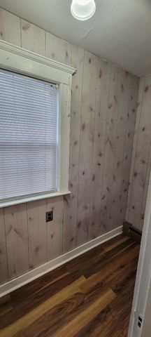158-160 Roslindale Ave 1, Boston, MA 02131