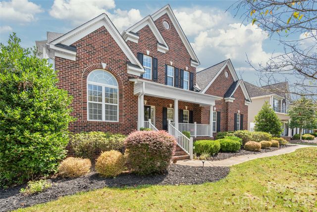 11131 Mccamie Hill Place, Concord, NC 28025