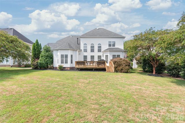11131 Mccamie Hill Place, Concord, NC 28025