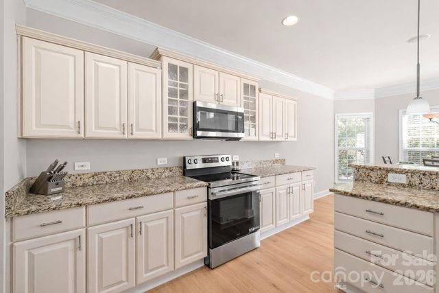 11131 Mccamie Hill Place, Concord, NC 28025