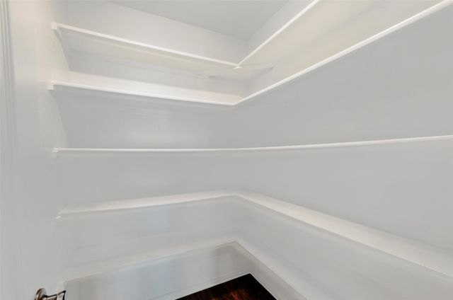 520 Lowland Lane, Waxahachie, TX 75165