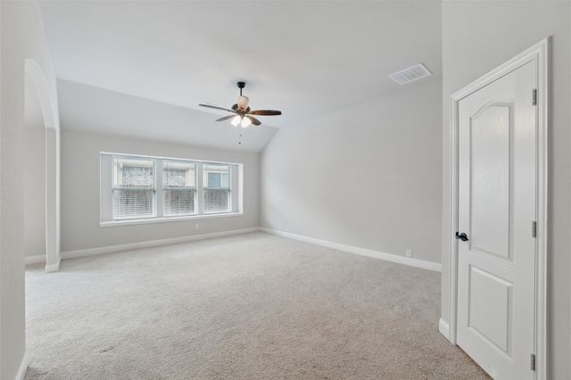 520 Lowland Lane, Waxahachie, TX 75165