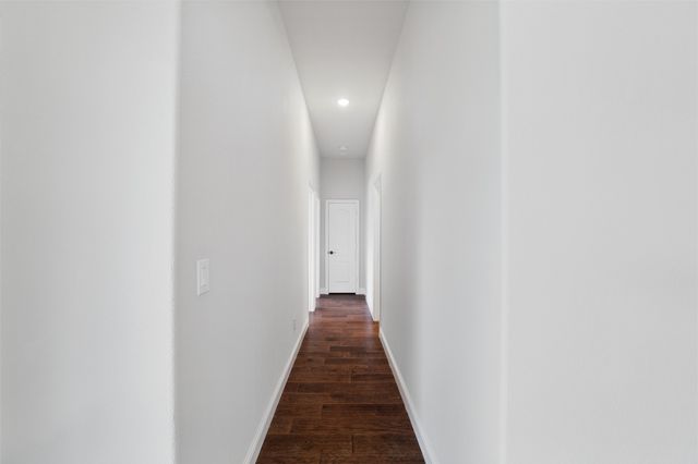 520 Lowland Lane, Waxahachie, TX 75165