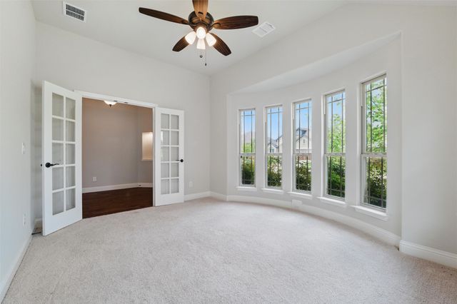 520 Lowland Lane, Waxahachie, TX 75165