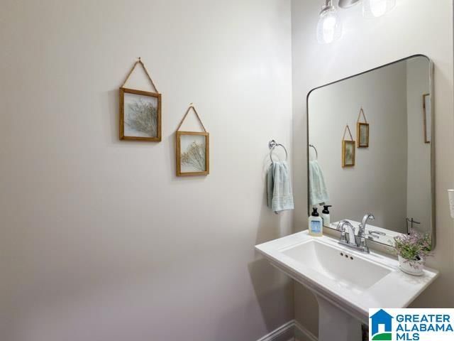 205 MACDONALD COURT, Springville, AL 35146