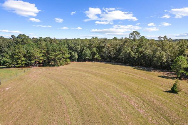 1690 Benton Store Road, Columbia, AL 36319